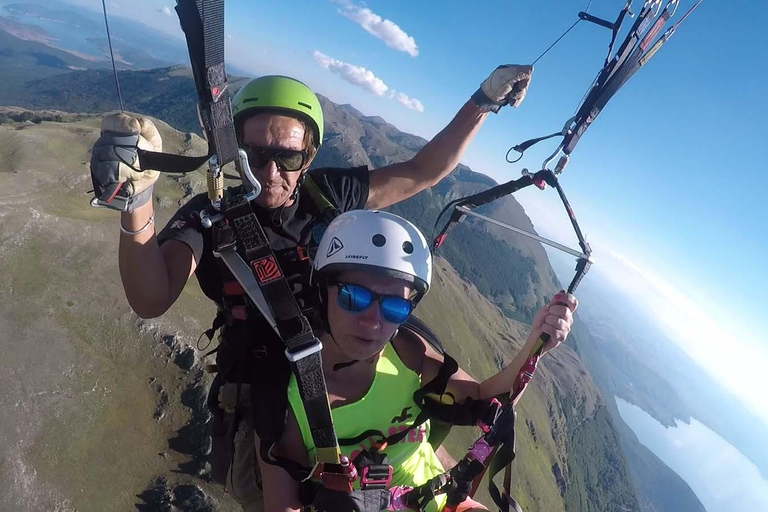 Ohrid: Paragliding ervaring met ophaalservice