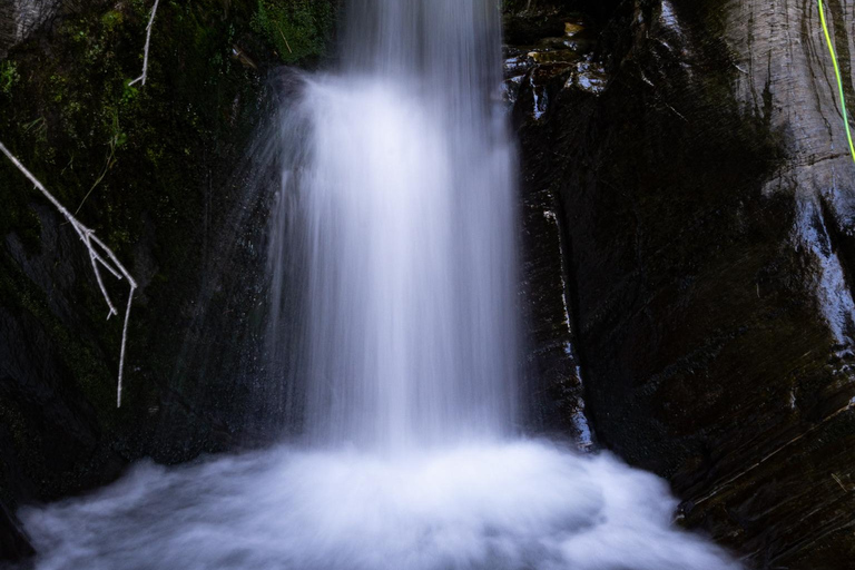 Queenstown: Gibbston Valley Half-Day Canyoning Adventure