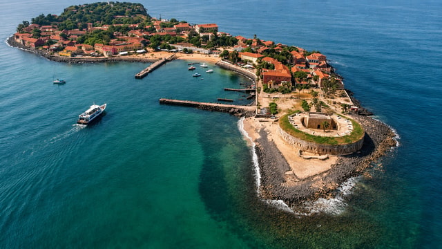 Dakar: Gorée Island and Lac Rose with dugout canoe and ATV