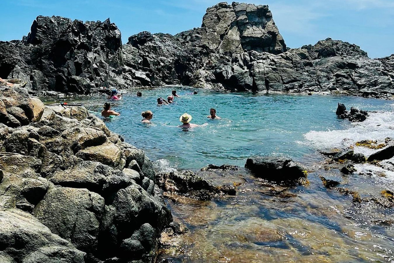 Aruba: Rancho Loco Natural Pool Horseback Tour thru Arikok Aruba: Rancho Loco Natural Pool Excursion