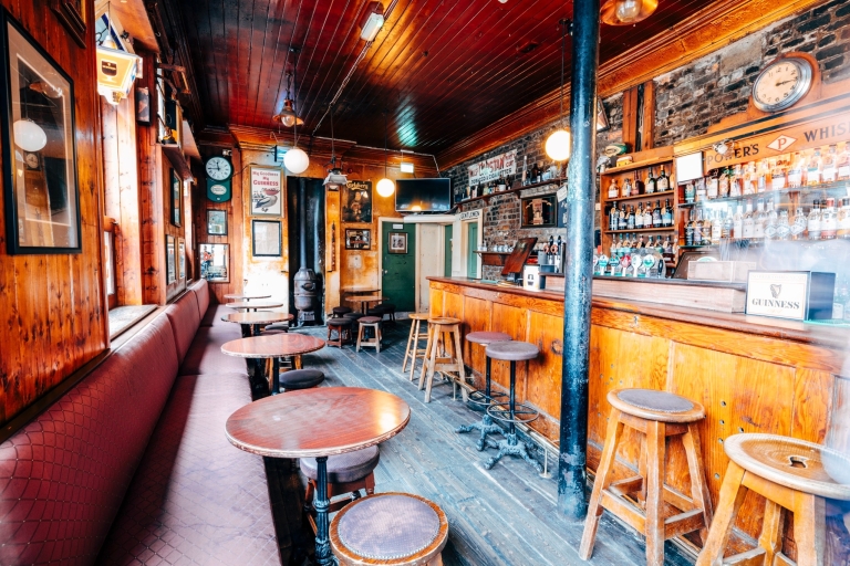 Dublin : Visite à pied de l'histoire du whisky (Sip & Stroll) avec déjeuner