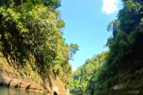 RAFTING ADVENTURE ON THE GUEJAR RIVER CANYON IN COLOMBIA