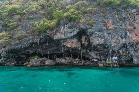 Phuket: Ultieme Phi Phi &amp; Maya Bay Speed Catamaran Tour