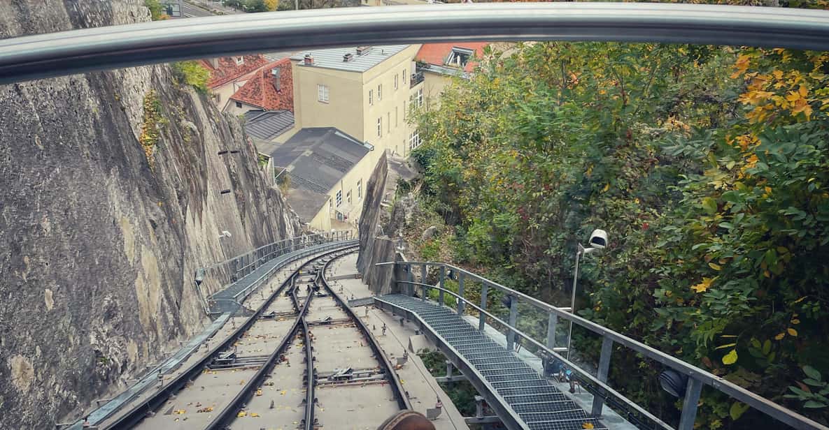 Afbeelding 4 van Graz: Met de kabelbaan en picknick op de Schlossberg