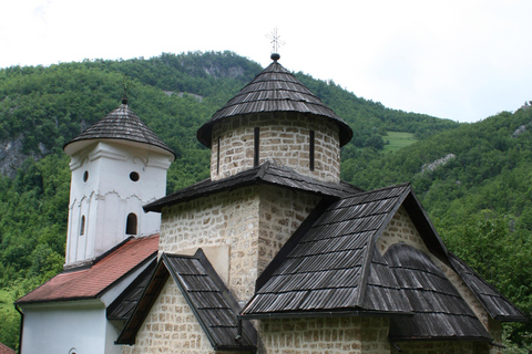 From Belgrade: Lelić & Ćelije 5 - Orthodox Monasteries