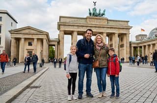 Berlin: Familientour zu den Highlights der Stadt mit kinderfreundlichem Guide