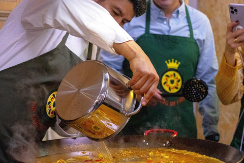 Madrid: Paella und Sangria Workshop mit Tapas Verkostung