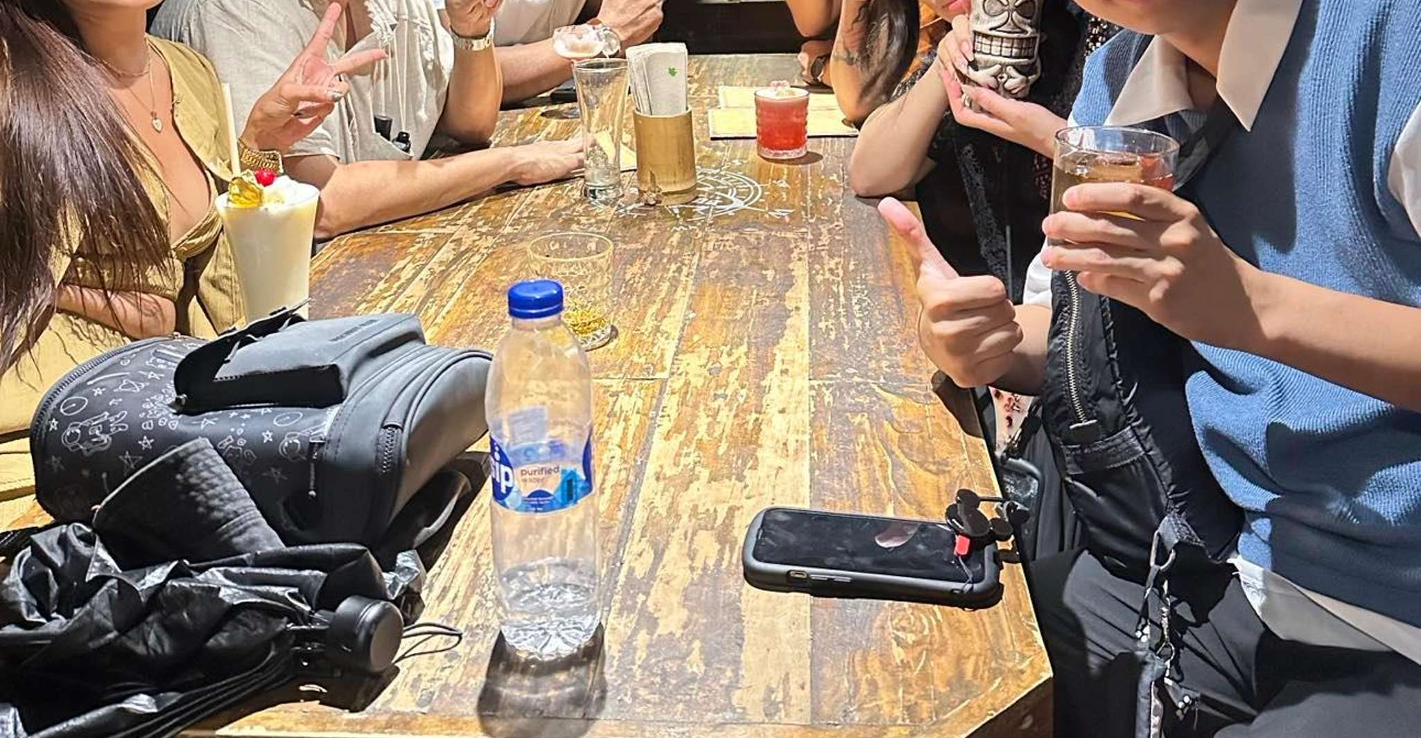 Skip Makati Bar Hopping Experience - Hizvo