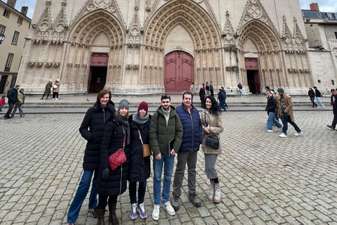 Lyon: Essential Walking Tour