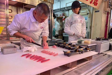 Wycieczka kulinarna po starym targu rybnym w Tokio - targ rybny Tsukiji