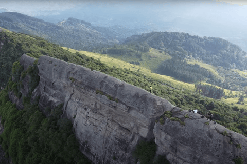 Kandy: Hanthana Lizard’s Back Hike