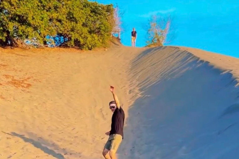 Yogyakarta: Sandboarding e pôr do sol nas dunas de areia de ParangkusumoYogyakarta: sandboard e pôr do sol nas dunas de Parangkusumo