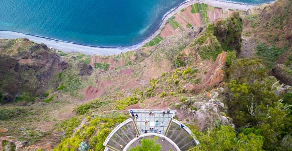 Do Funchal - Câmara de Lobos & Sky Walk Tuk Tuk Tour (2h30)