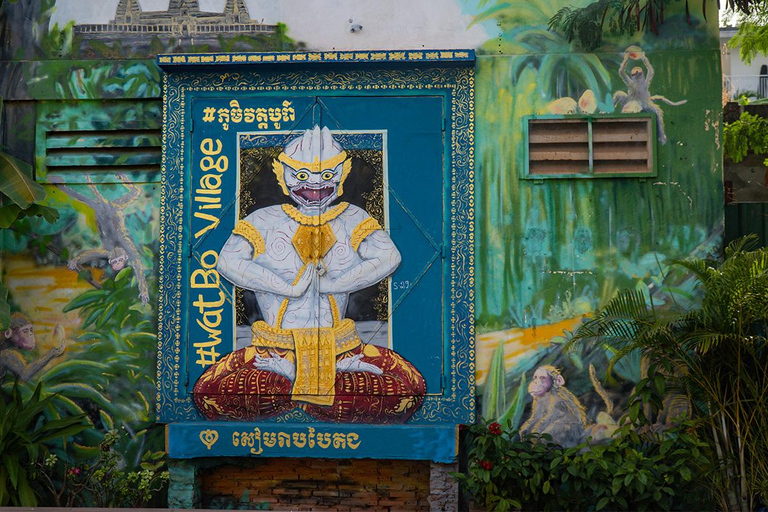 Siem Reap: City Highlights Tour & APOPO Hero Rat Experience Vespa Option + English Guide