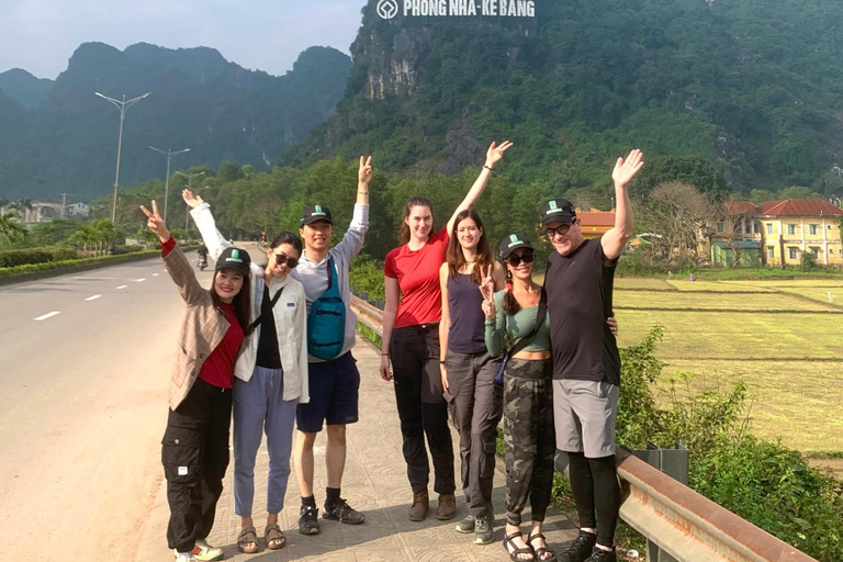 Phong Nha Cave & Paradise Cave: Guided Tour Boat & Explore Group Tour with Drop-Off in Hue
