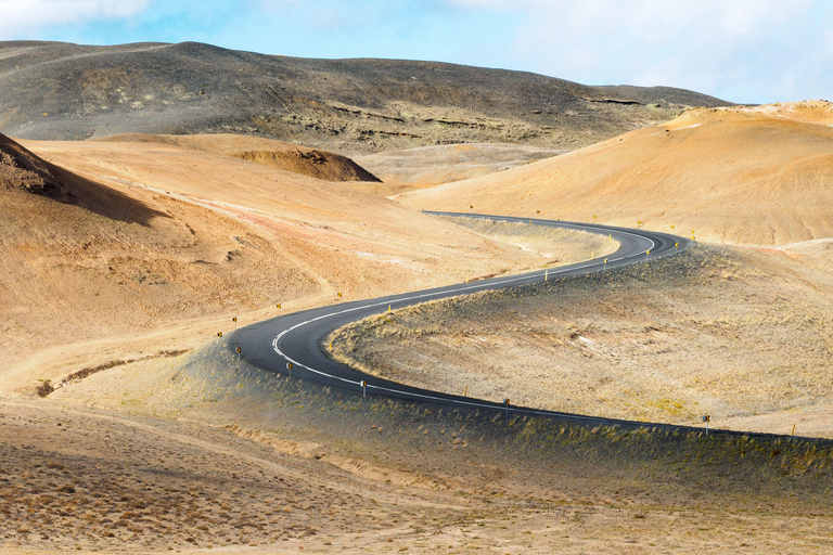 Akureyri: Lake Mývatn, Goðafoss, & Grjótagjá Minibus Tour