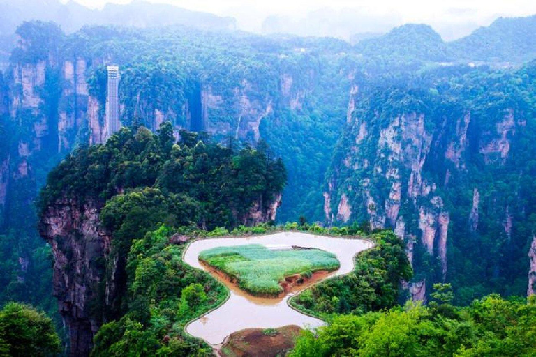 Zhangjiajie: Sunrise experience with Pickup and Hotel Stay