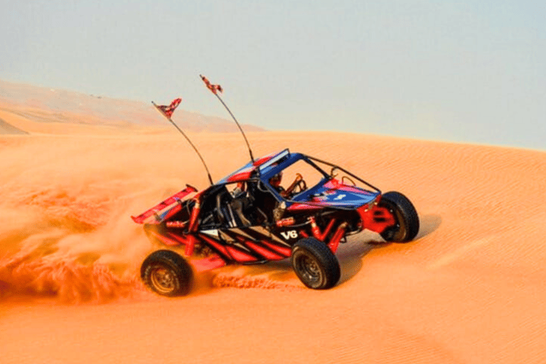 Qatar: Safari por el desierto al atardecer con paseo en camello y...Visita privada