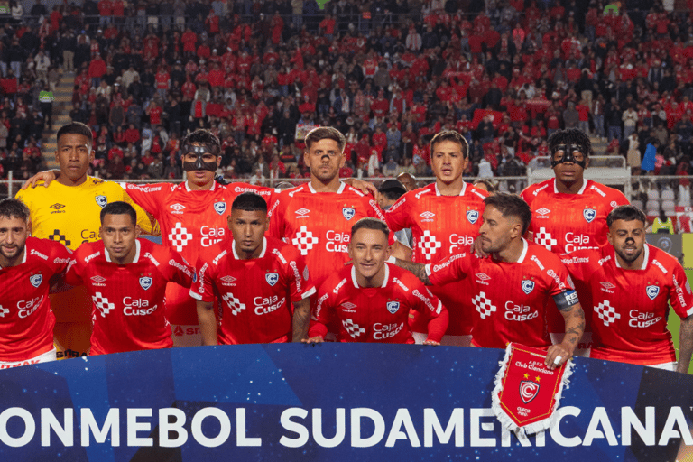 Cusco: Live Football Match Ticket Cusco: Cienciano vs Atlético Grau – West Stand (Best Seats)