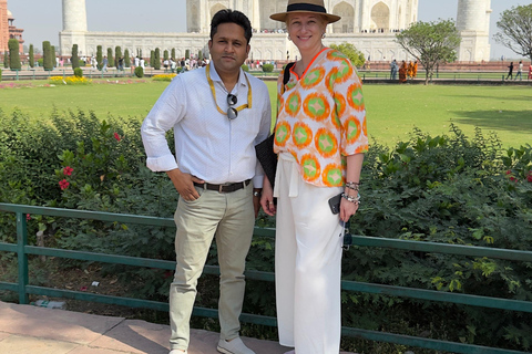 From Delhi: Taj Mahal Signature Day Tour by Private Car From Delhi Private Car + Tour Guide Only