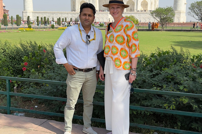 From Delhi: Taj Mahal Signature Day Tour by Private Car From Delhi Private Car + Tour Guide Only