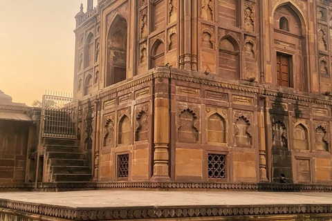 Benarés: Tour privado de Prayagraj de un día completoVaranasi: tour privado de día completo a Prayagraj