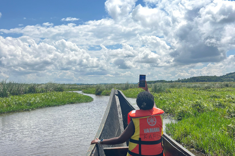 Kampala/Entebe: Mabamba Swamp with community tour and Lunch