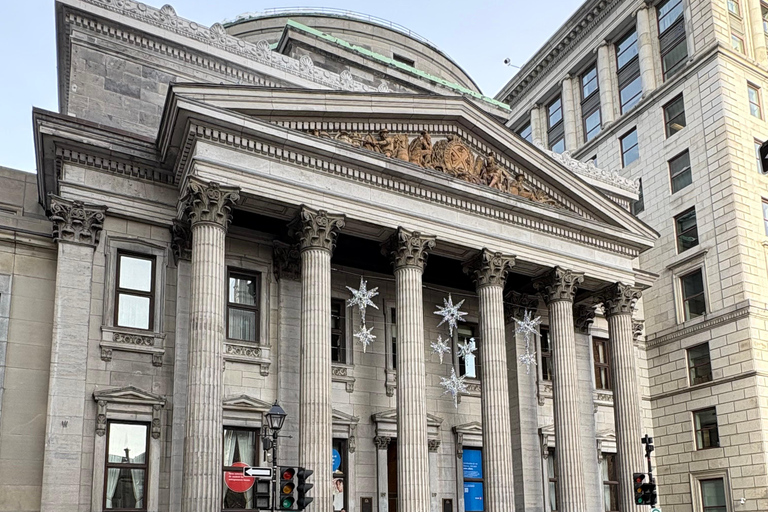 Montreal: Private City Tour by Luxury Sedan