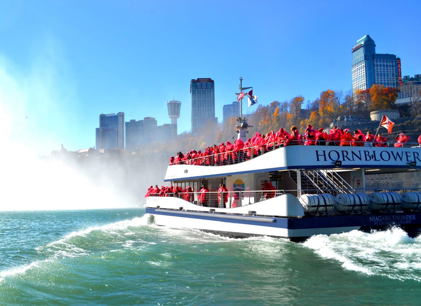 Niagara Falls: Bådtur og rejse bag vandfaldene