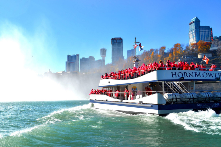 Niagara Falls: Boat Ride and Journey Behind the Falls Tour