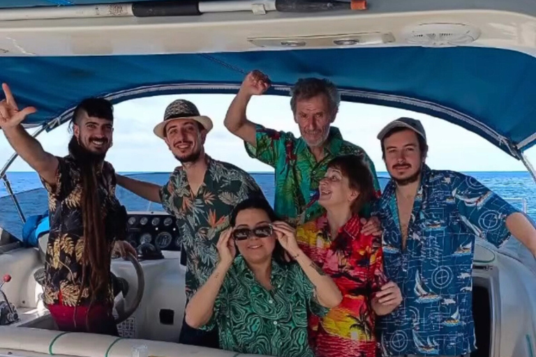 Båttur från Puerto de Mogán längs kusten till Güigüi