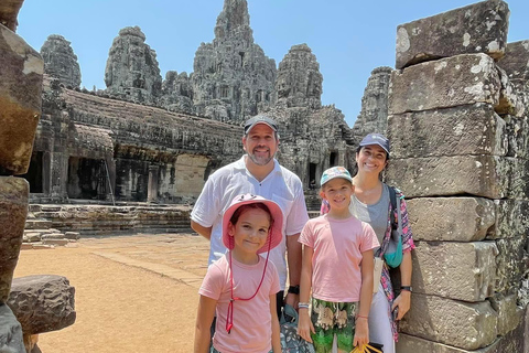 Siem Reap: 2-Day Private Angkor Wat Tuk-Tuk Tour in Spanish Spanish Driver: 2-Day Private Angkor Temples & Banteay Srei