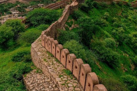 Jaipur: Private ganztägige geführte Stadtrundfahrt mit dem AutoPrivate Tour mit Auto, Fahrer und Reiseleiter