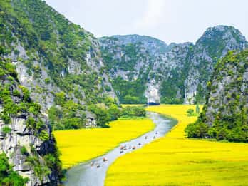 Von Hanoi aus: Hoa Lu, Tam Coc, Mua Höhle und Radfahren in Ninh Binh