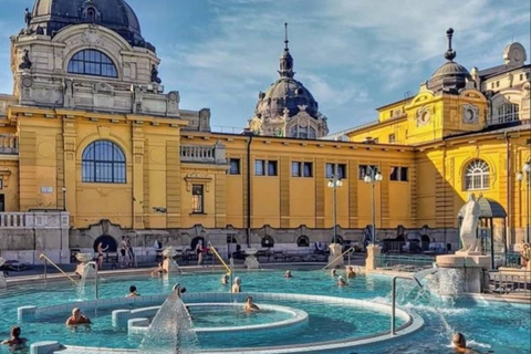 Budapest: Eintritt ins Széchenyi-Thermalbad mit privatem TransferBudapest: Széchenyi Thermal Bath Entry with Private Transfer
