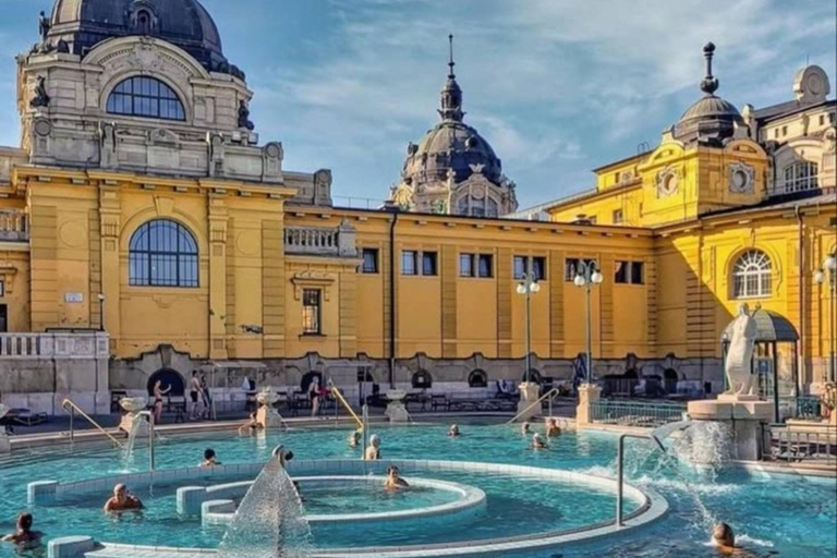 Budapest: Eintritt ins Széchenyi-Thermalbad mit privatem TransferBudapest: Széchenyi Thermal Bath Entry with Private Transfer