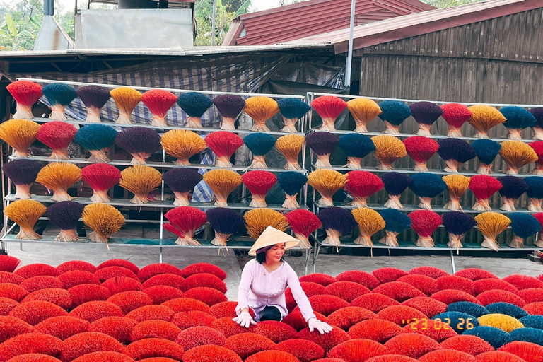 Hanoi: Incense Village, Conical Hat, Lacquer Art-SMALL GROUP PRIVATE Half Day- Incense Village- Hat Village- Train Street