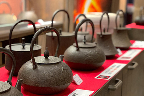 Osaka: 2-Hour Highlights & Hidden Gems Walking Tour
