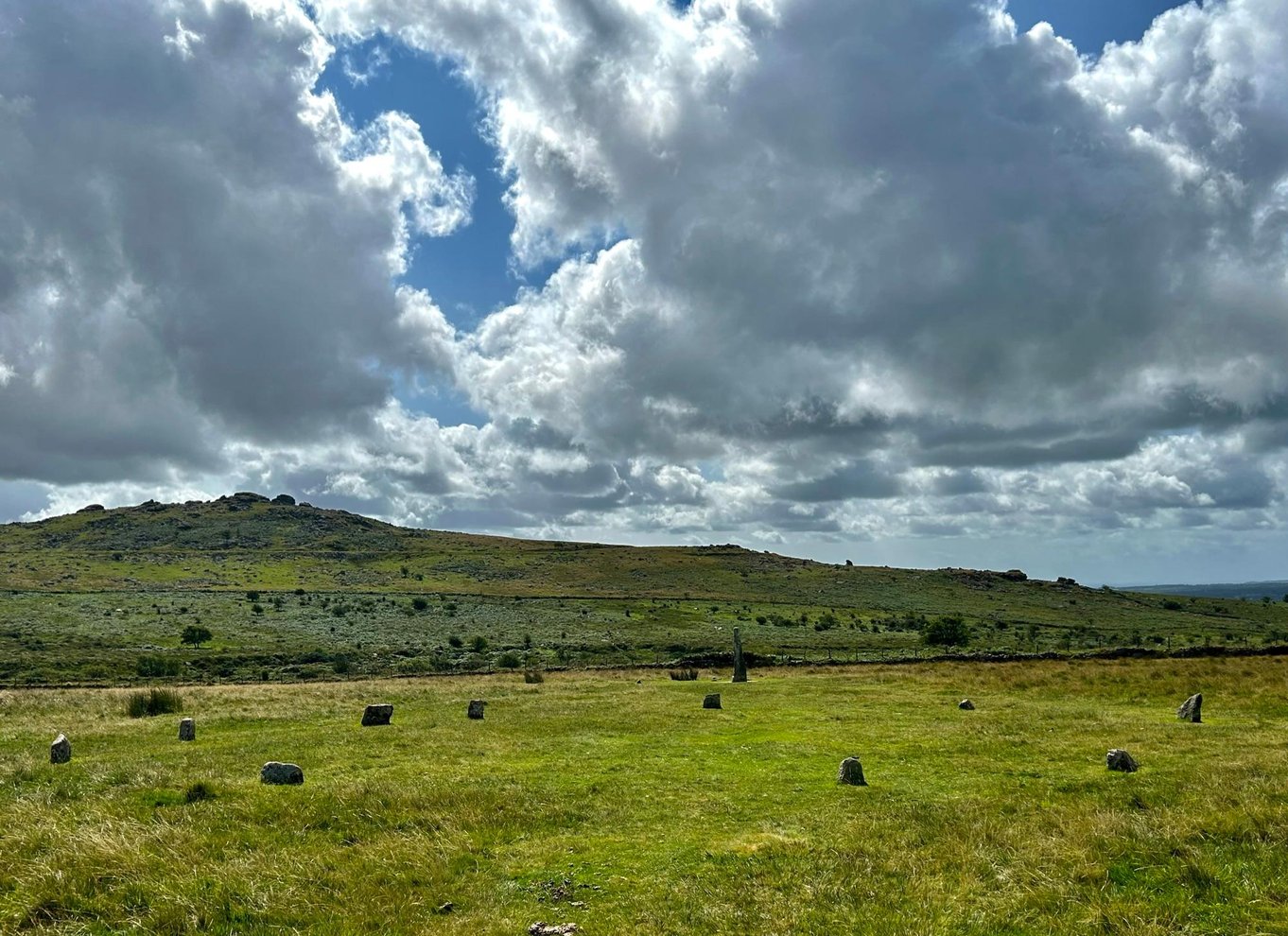 Dartmoor: Guidede byvandringer