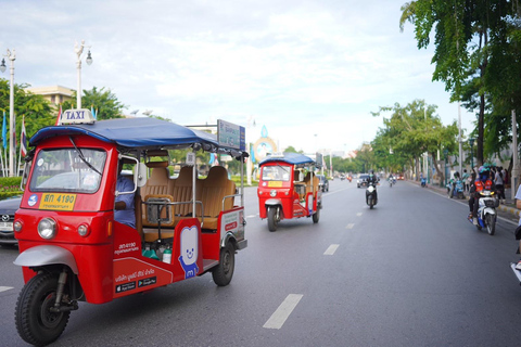 Tuk Tuk elétrico particular autoguiado para templos icônicos