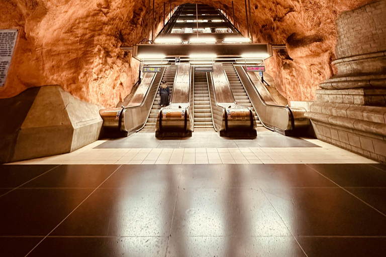 Stockholm: tour of the metro stations in English