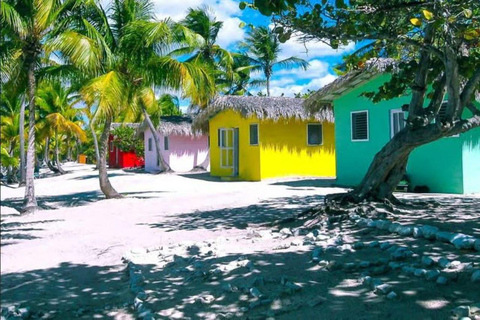 La Romana: Catalina Island Day Trip with Lunch & Drinks