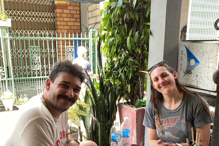 Da Nang: Michelin-Rated Street Food Tour by Scooter