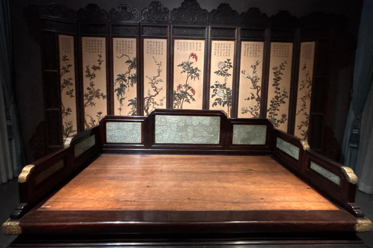 Beijing: Forbidden City Hidden Route Tour with Entry Tickets 08:00 Forbidden City In-Depth Tour_Small Group【Morning】