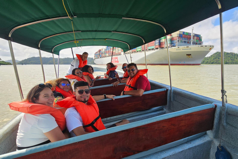 Tour in barca della fauna selvatica di Panama Gamboa e Centro Visitatori del Canale