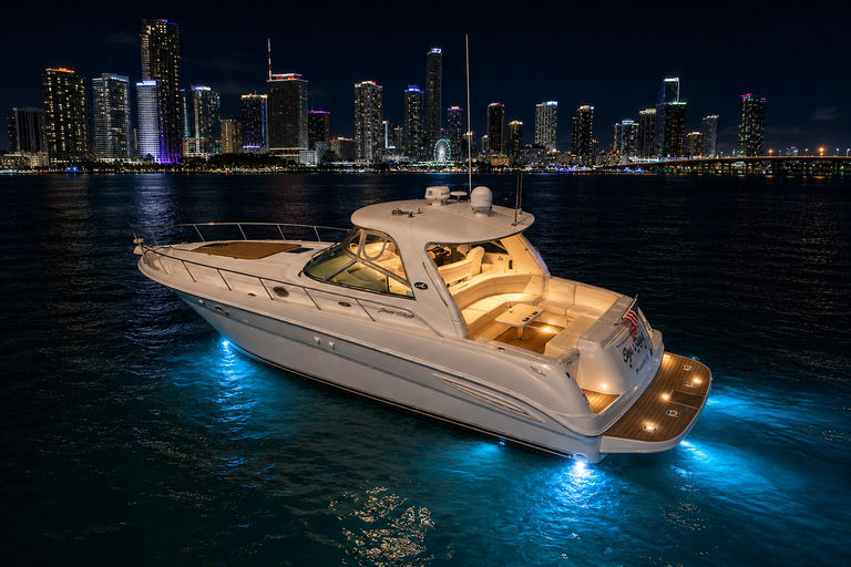 NIGHT TIME: Yacht experience through the Heart Of Miami