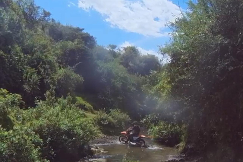 Quito: Mitad del Mundo Off-Road Enduro Motorcycle Tour