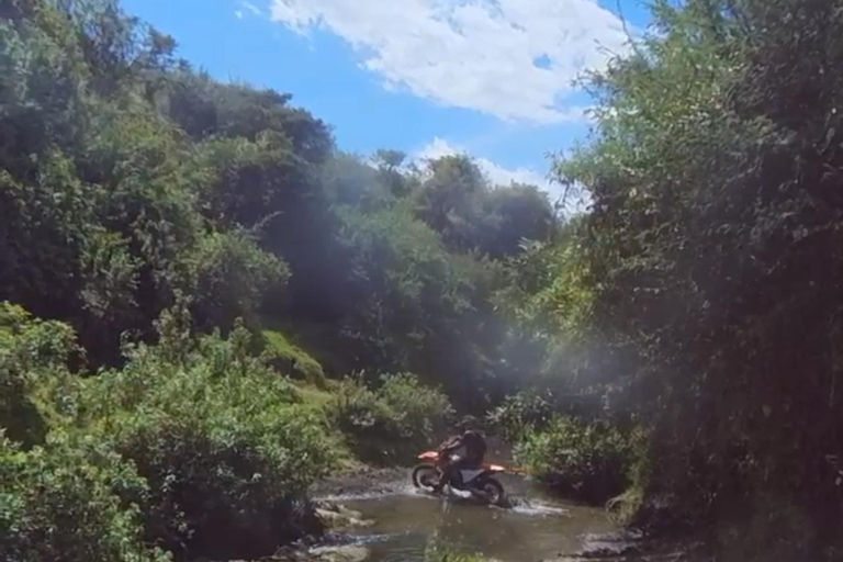 Quito: Mitad del Mundo Off-Road Enduro Motorcycle Tour