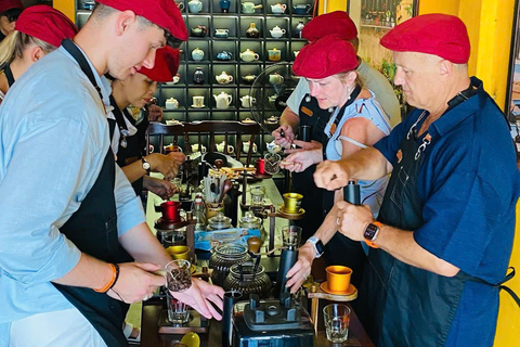 Hoi An Coffee Making Class & Roasting Process