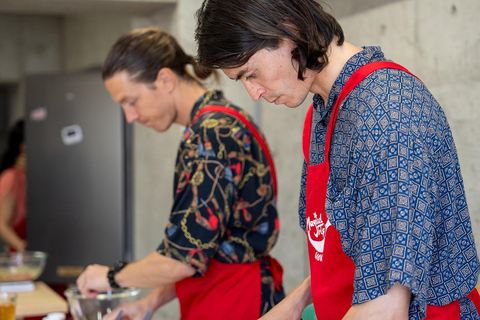 Fête à la maison à Osaka : cuisine, culture et découverte du saké